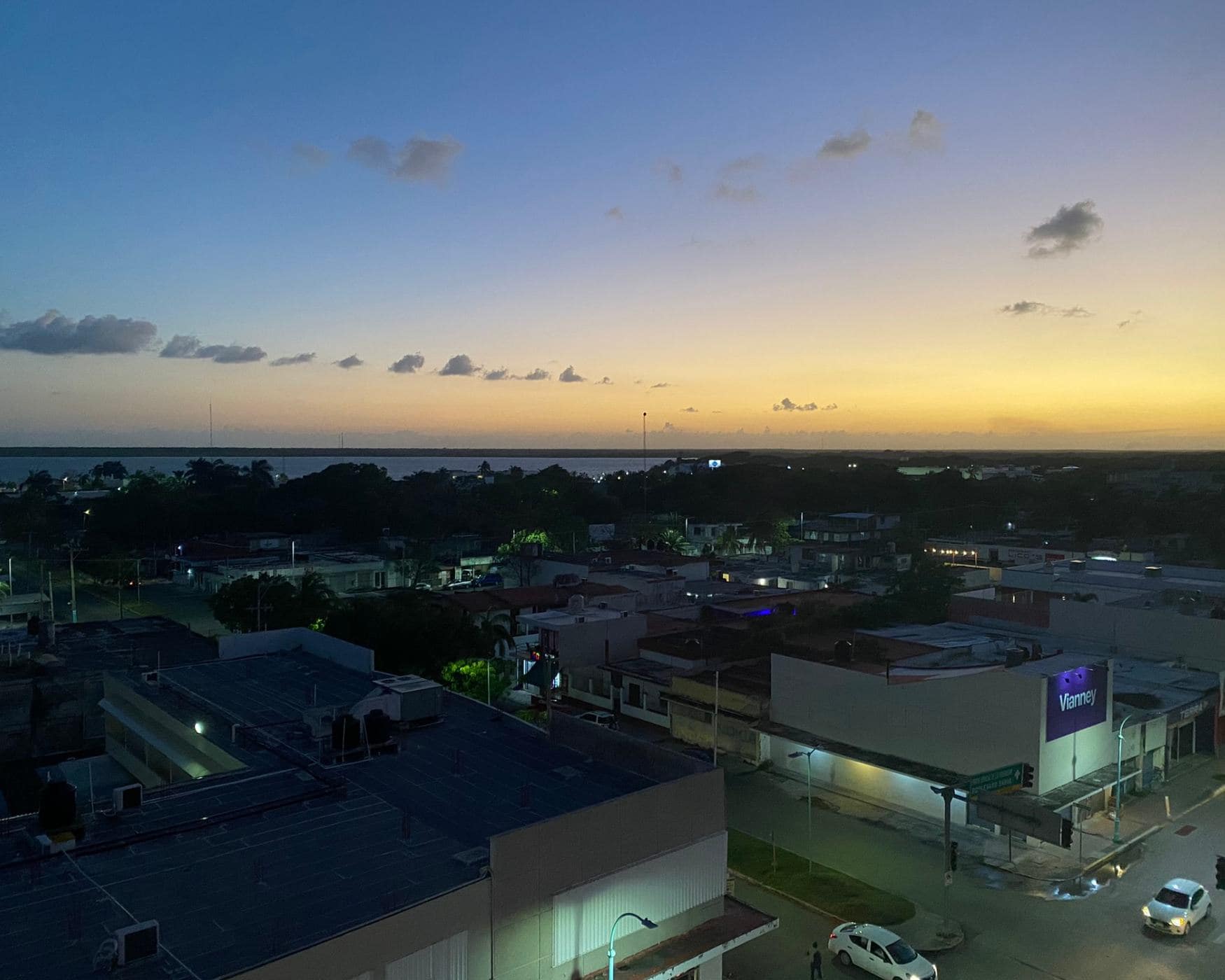 De zonsondergang in Chetumal